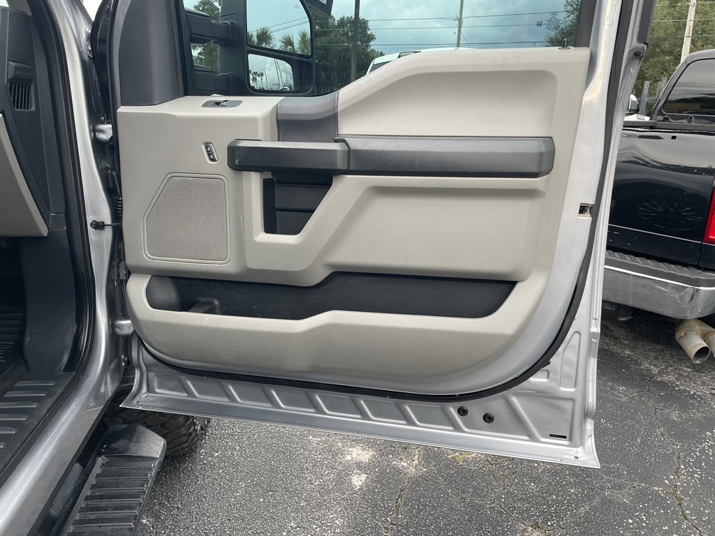 2022 Ford F-350 - $44,999