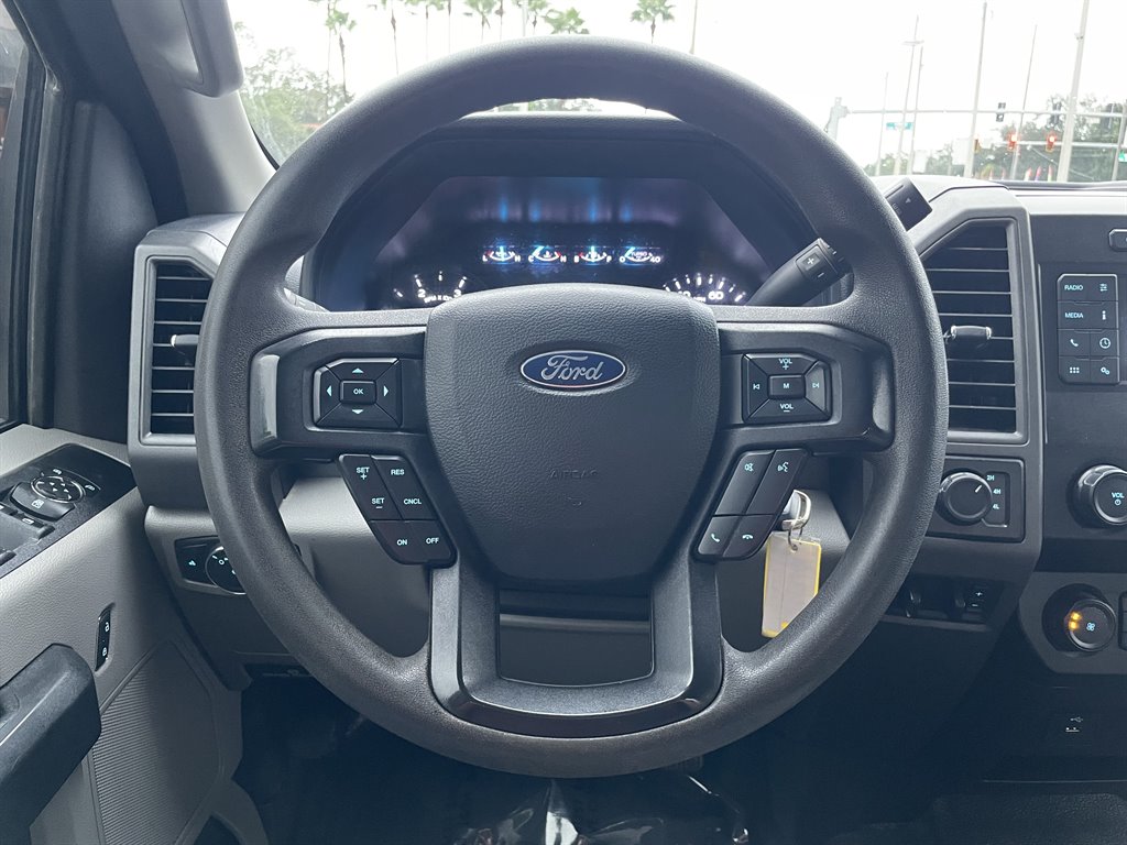 2020 Ford F-350 - $24,999