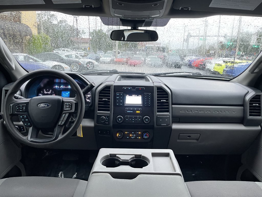 2020 Ford F-350 - $24,999