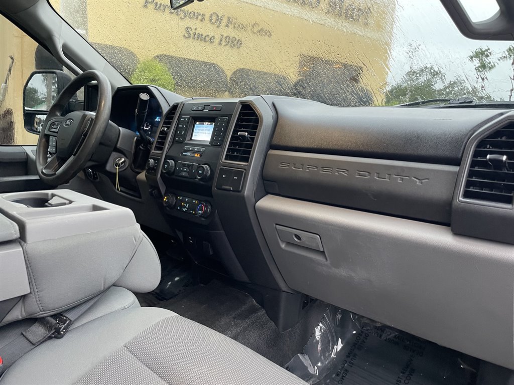 2020 Ford F-350 - $24,999