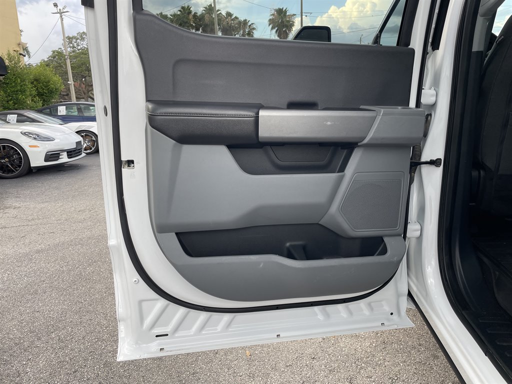 2024 Ford F250 - $51,999