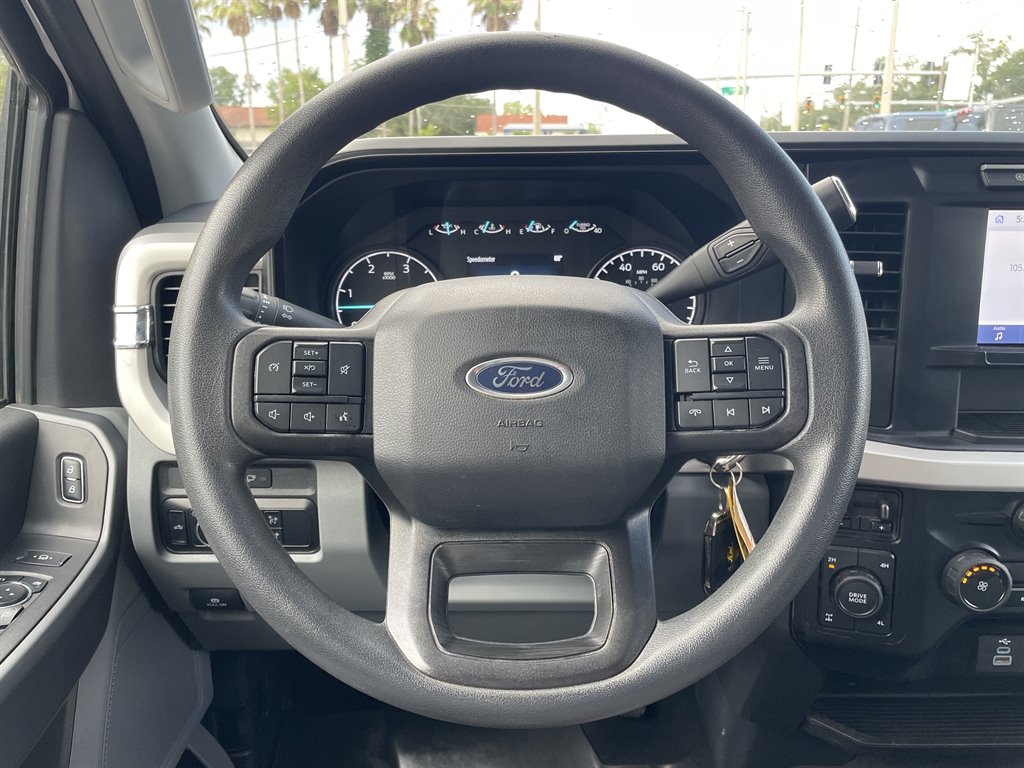 2024 Ford F250 - $51,999