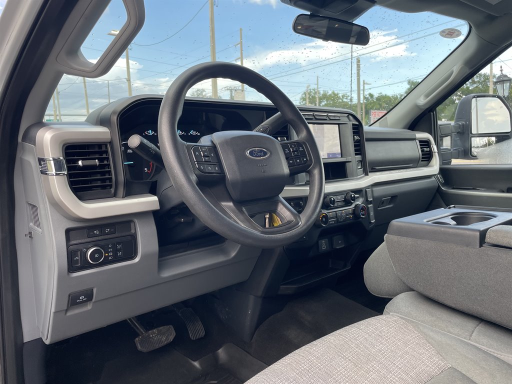 2024 Ford F250 - $51,999