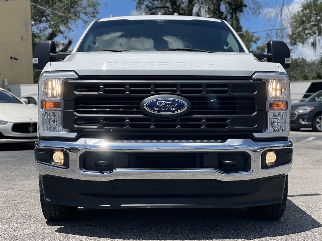 2024 Ford F350 - $51,999