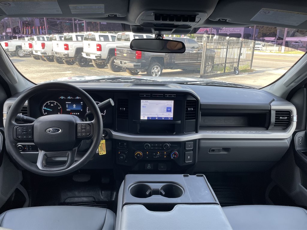 2024 Ford F350 - $51,999
