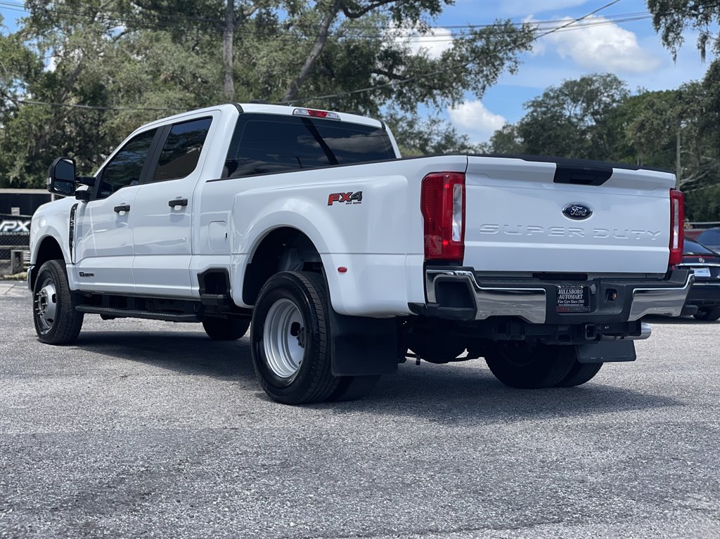 2024 Ford F350 - $51,999