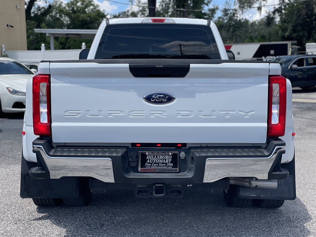 2024 Ford F350 - $51,999