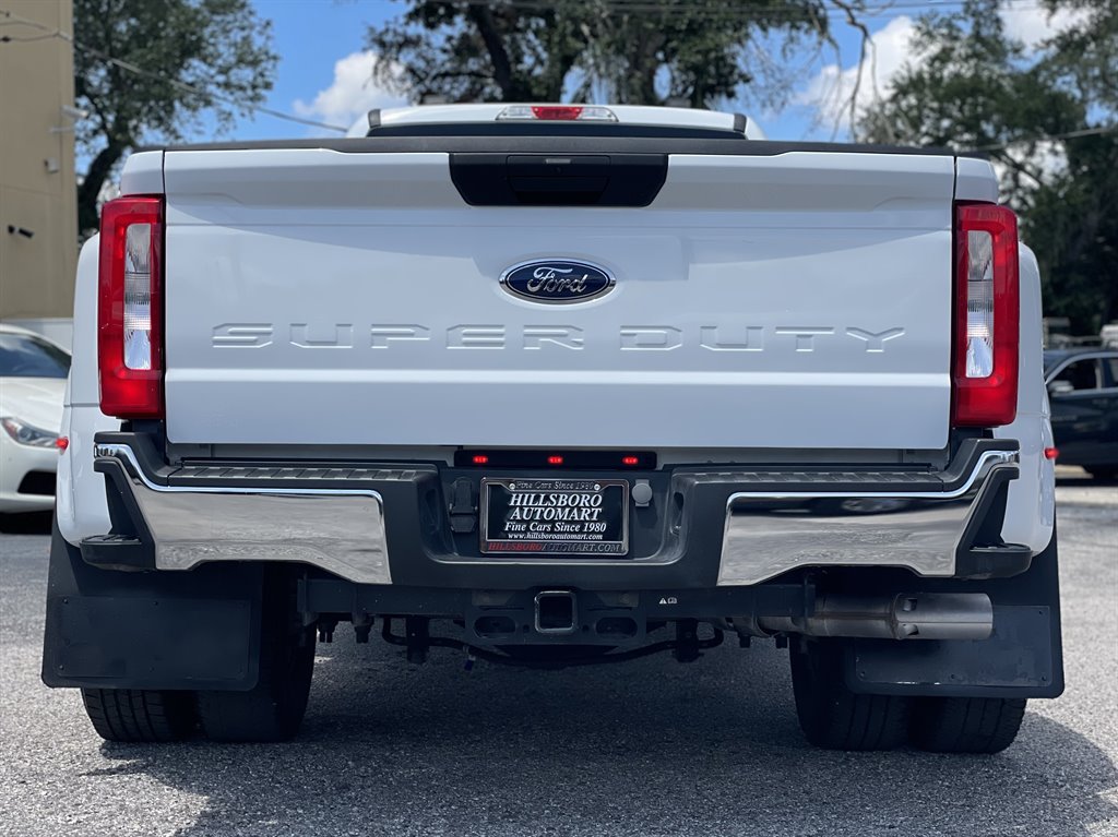 2024 Ford F350 - $51,999