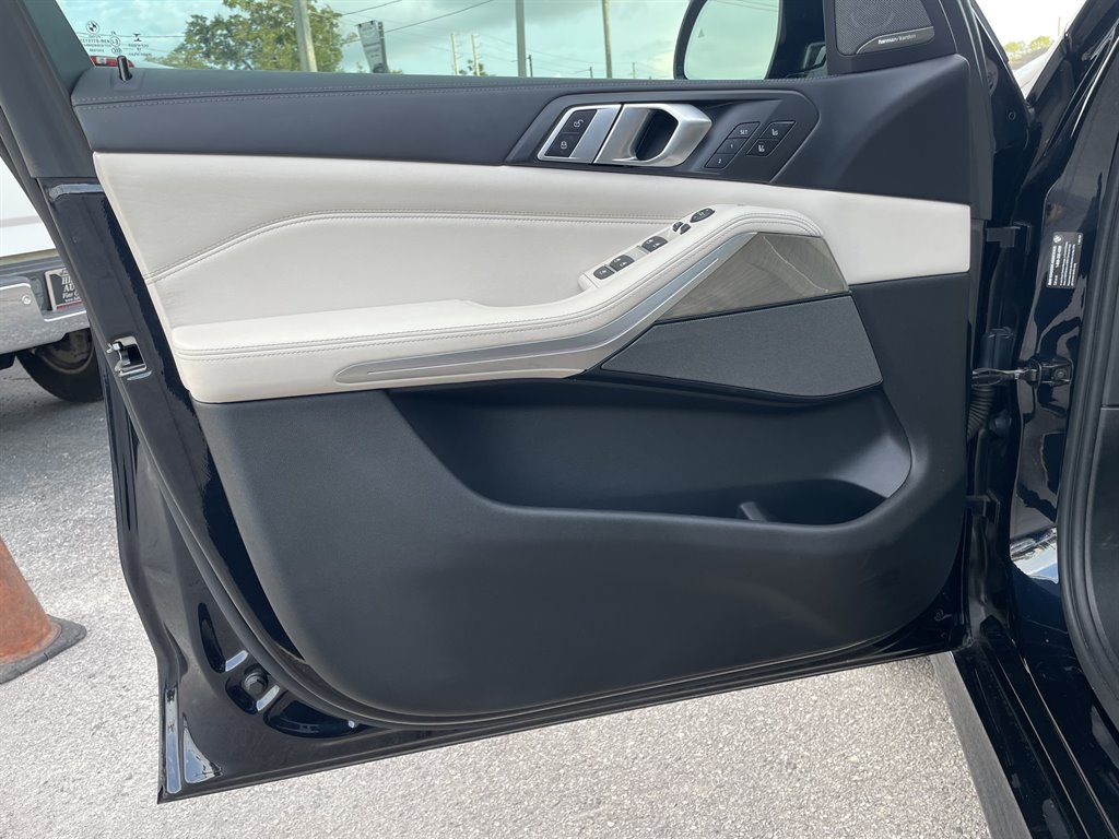 2020 BMW X5 - $37,999