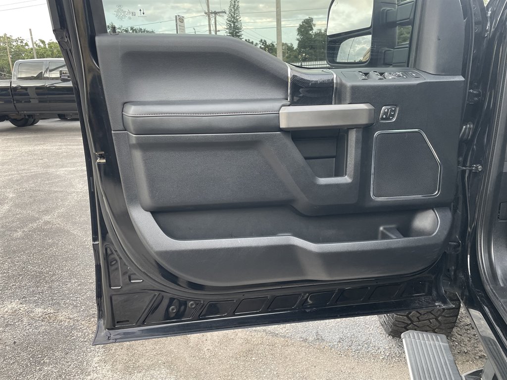 2020 Ford F-350 - $57,999