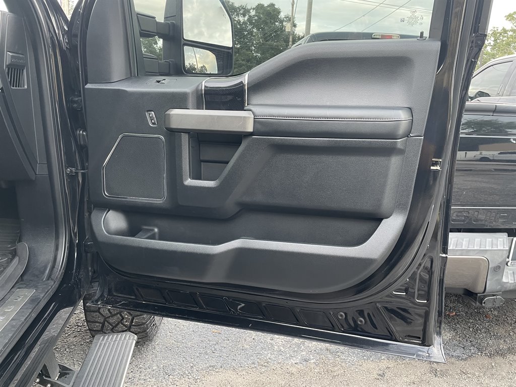 2020 Ford F-350 - $57,999
