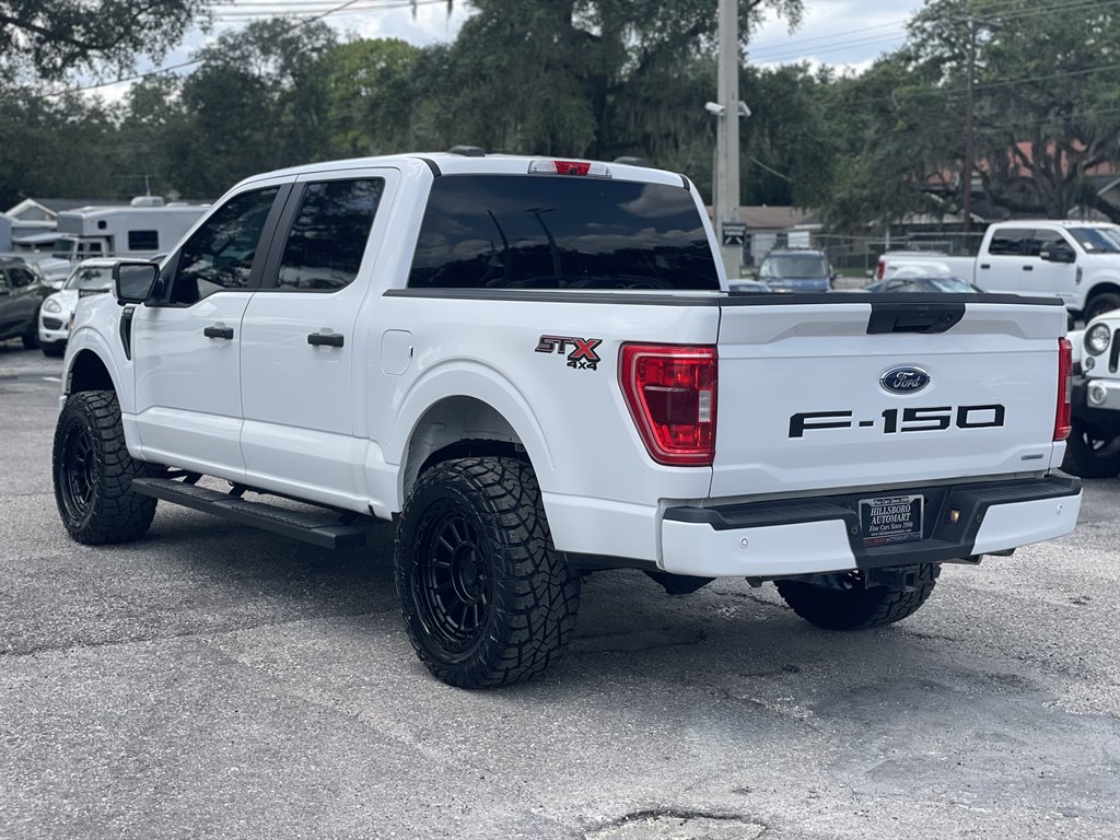 2022 Ford F-150 - $29,999