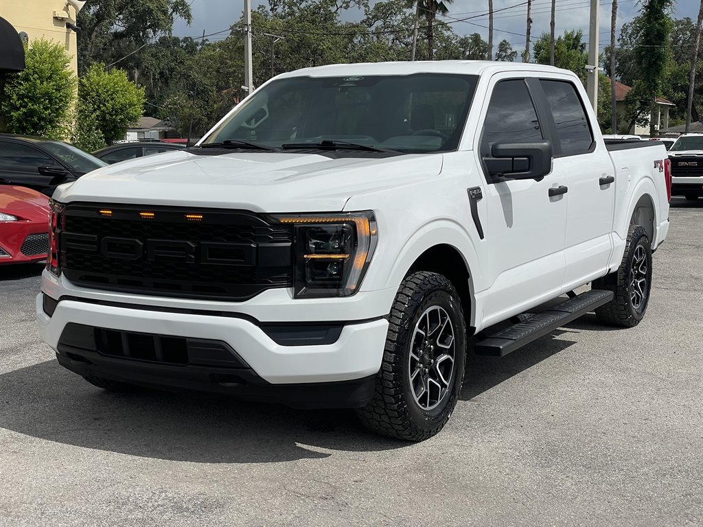 2022 Ford F-150 - $29,999