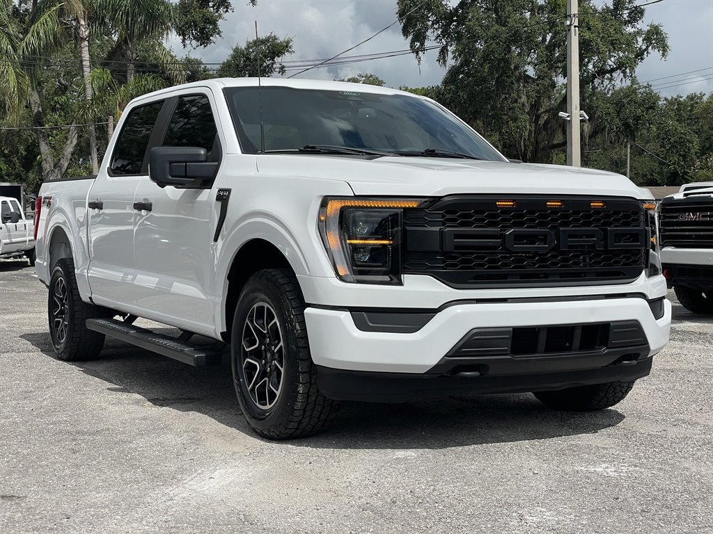 2022 Ford F-150 - $29,999