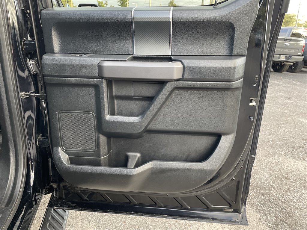 2018 Ford F150 XLT photo