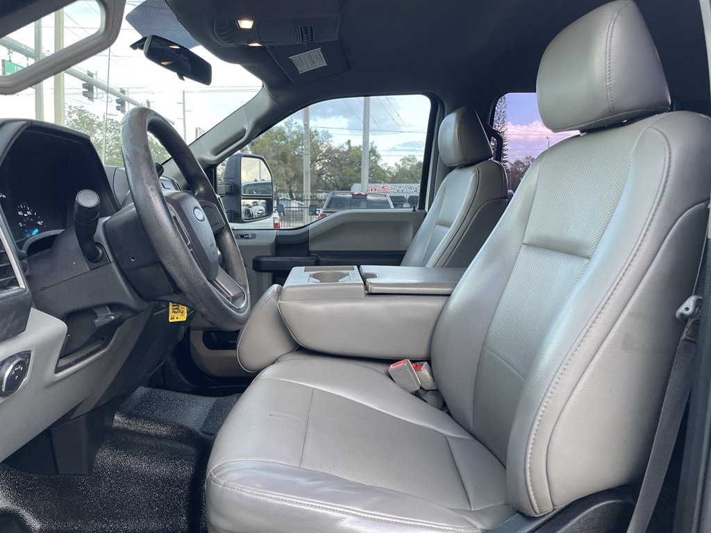 2017 Ford F-250 - $22,999