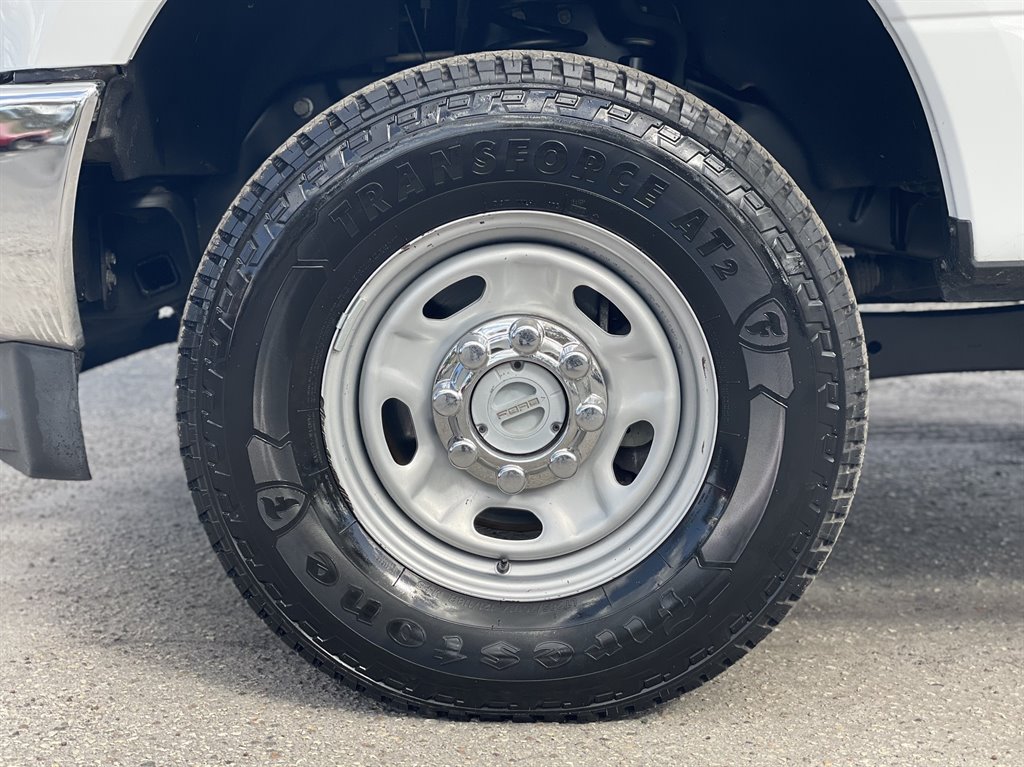 2017 Ford F-250 - $22,999