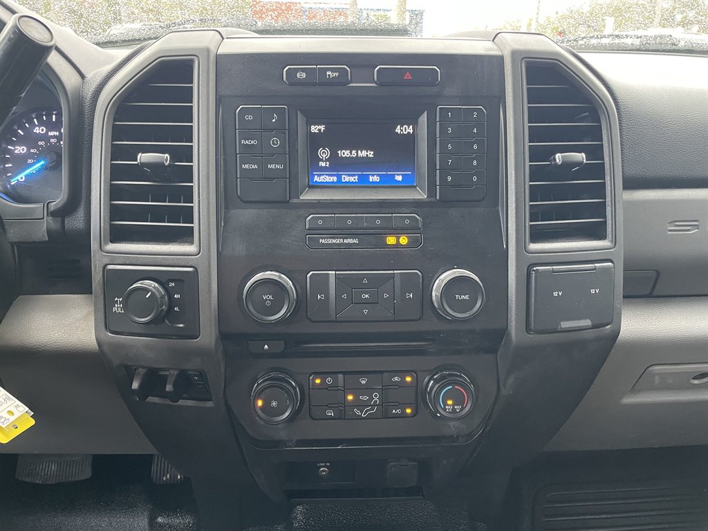 2017 Ford F-250 - $22,999
