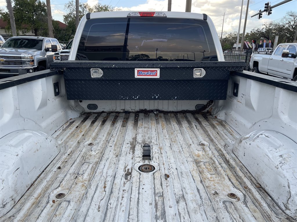 2017 Ford F-250 - $22,999
