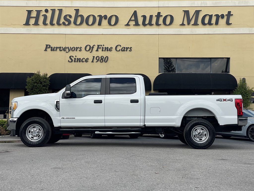 2017 Ford F-250 - $22,999