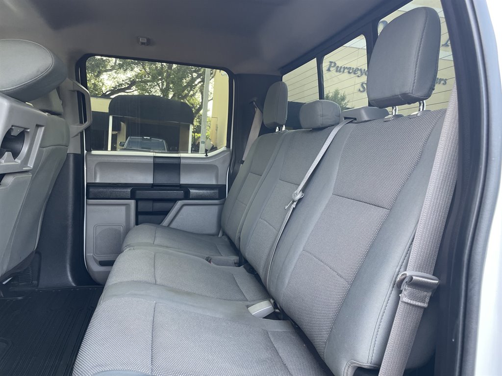 2019 Ford F-350 - $32,999