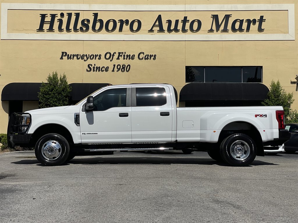 2019 Ford F-350 - $32,999