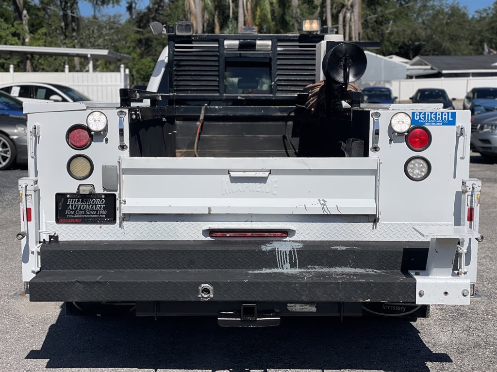 2017 Ford F-350 - $25,999