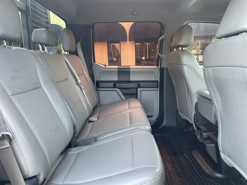 2017 Ford F-350 - $25,999