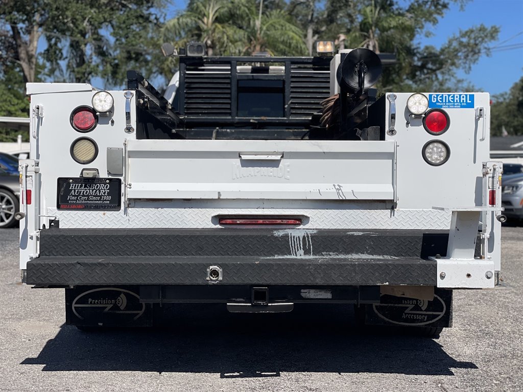 2017 Ford F-350 - $25,999
