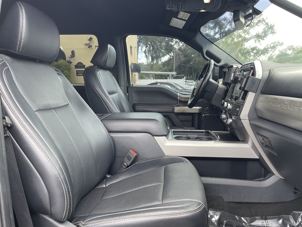 2022 Ford F-350 - $55,999