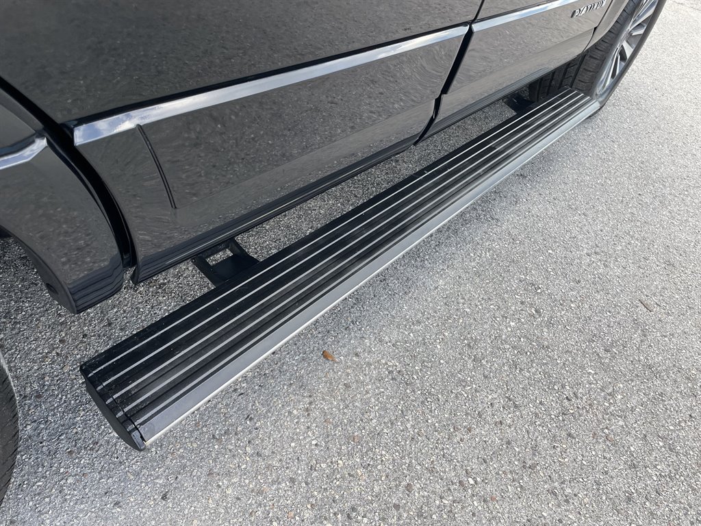 2015 Ford Expedition - $17,999