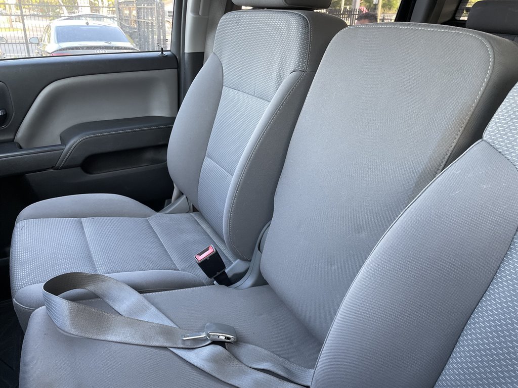 2015 Chevrolet Silverado - $17,999