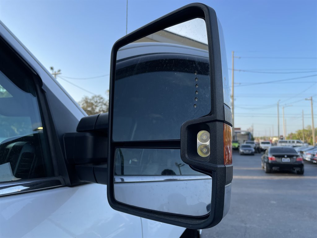 2015 Chevrolet Silverado - $17,999