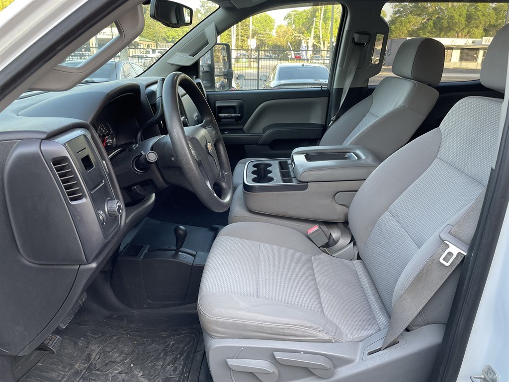 2015 Chevrolet Silverado - $17,999