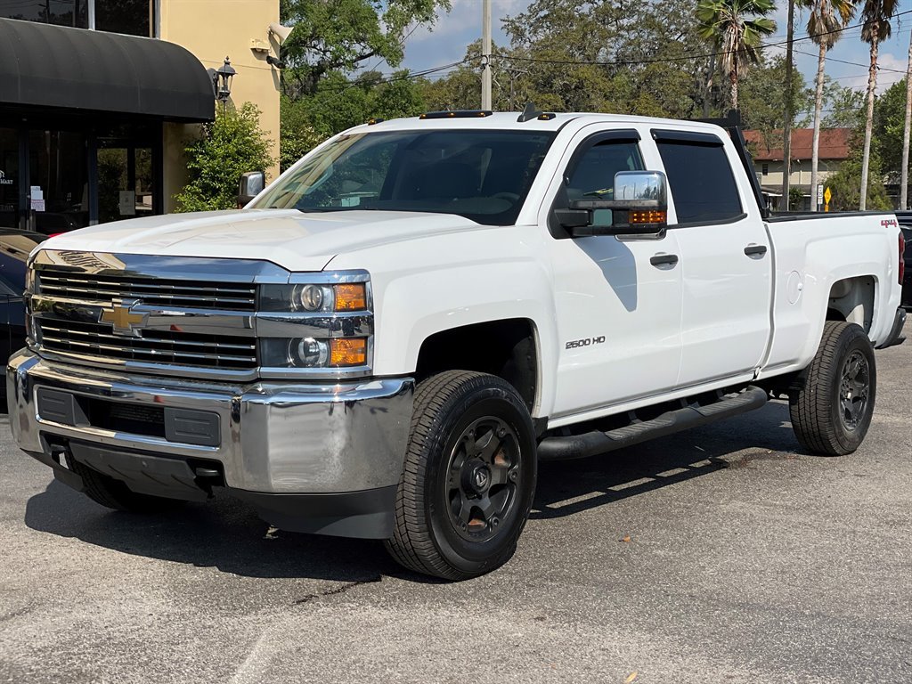 2015 Chevrolet Silverado - $17,999