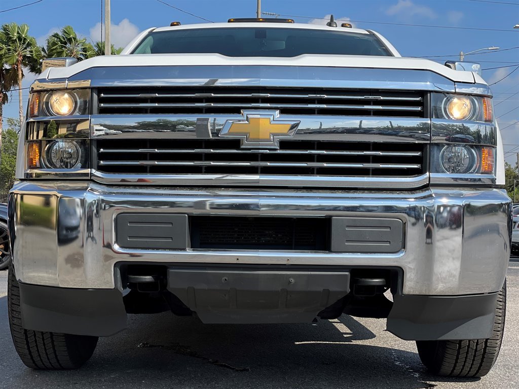 2015 Chevrolet Silverado - $17,999