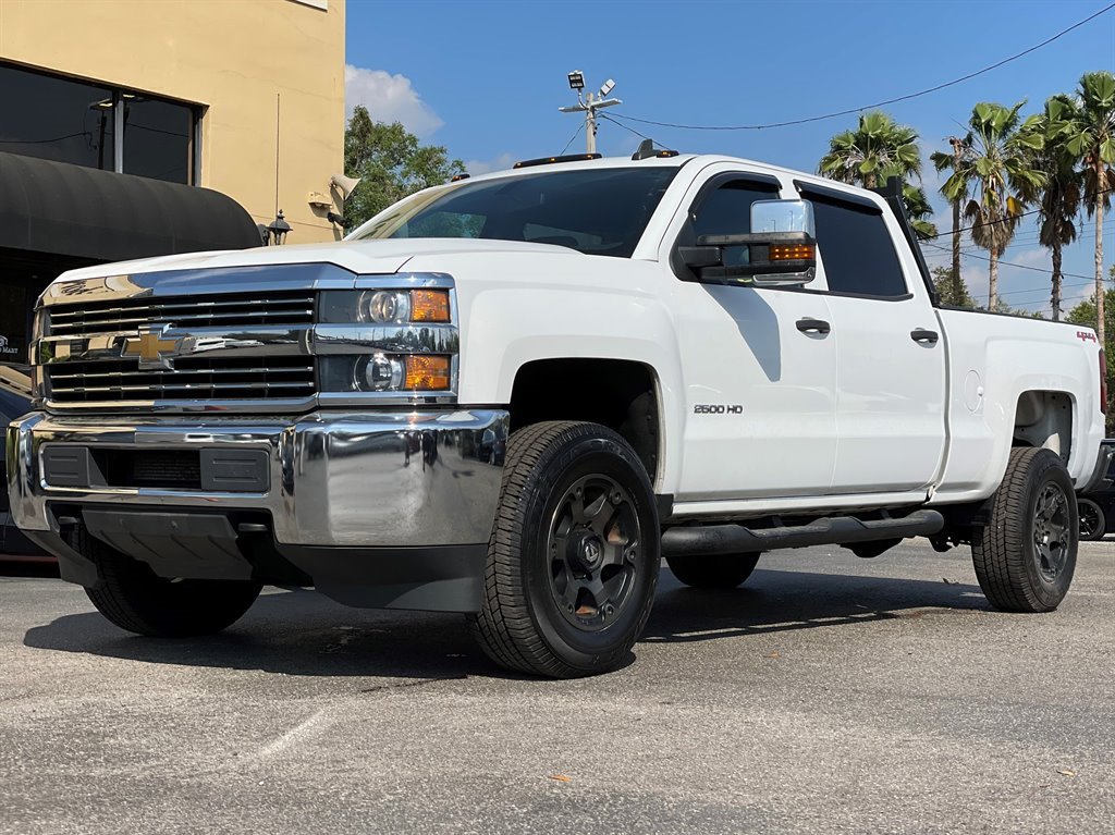 2015 Chevrolet Silverado - $17,999