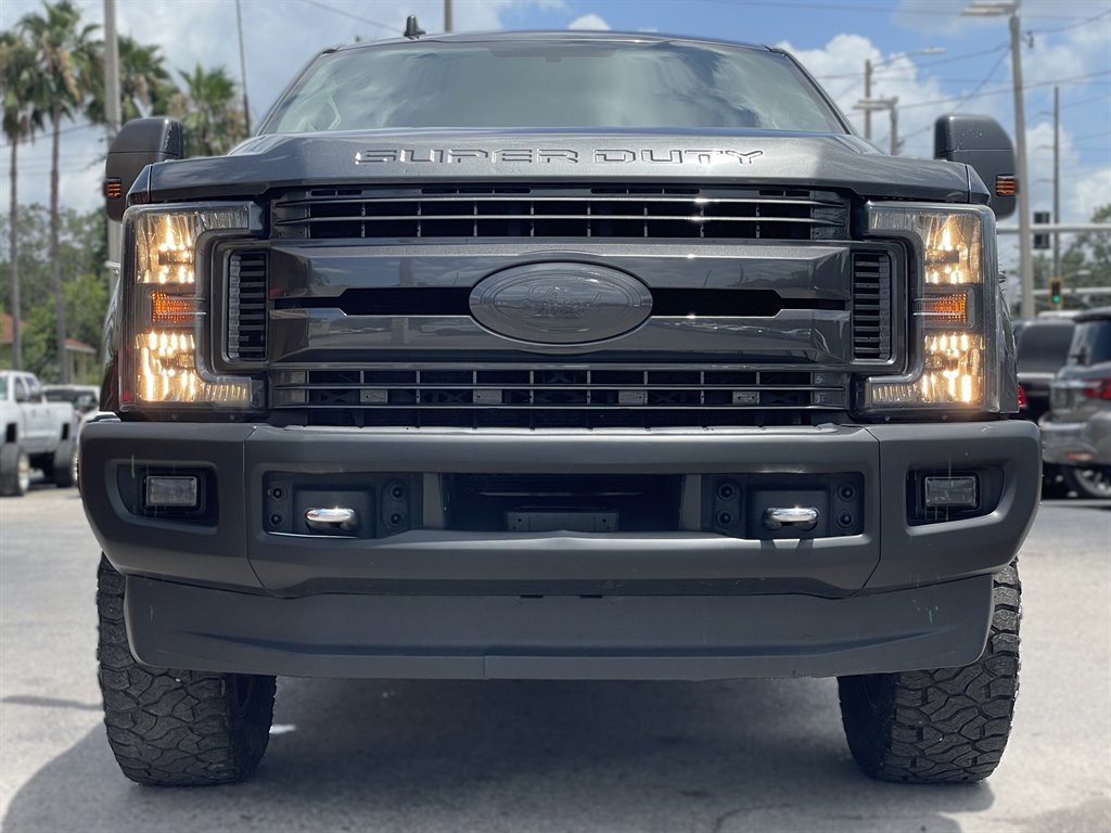 2019 Ford F250sd XLT photo