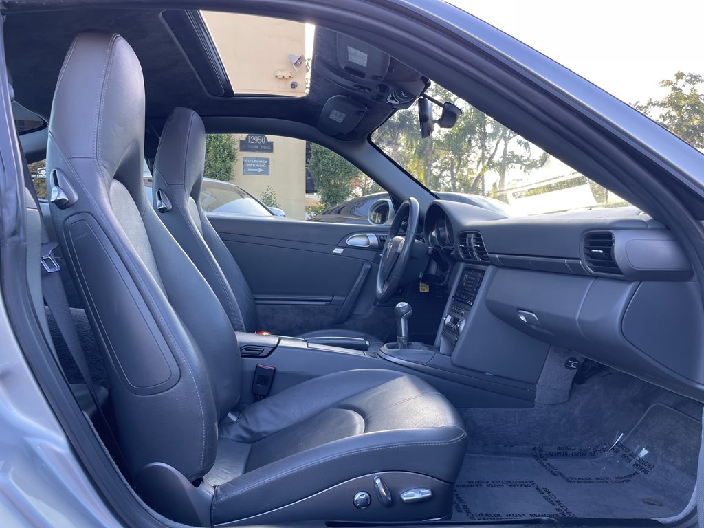 2006 Porsche 911 Carrera photo