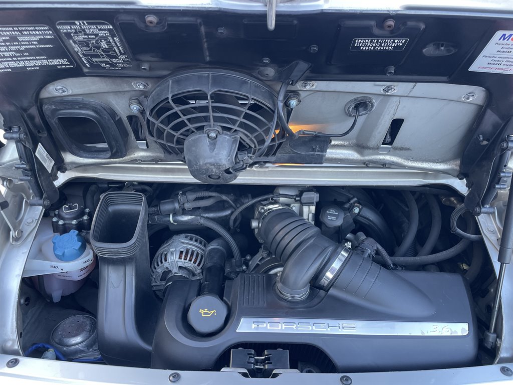 2006 Porsche 911 Carrera photo