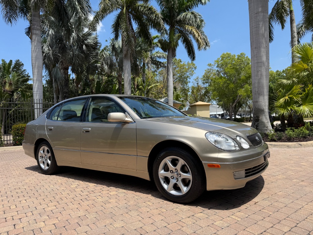 2001 Lexus GS 300 photo