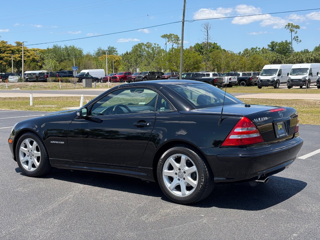 2004 Mercedes-Benz SLK-Class