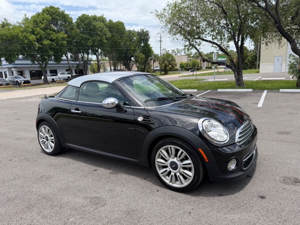 2012 MINI Cooper - $6,500