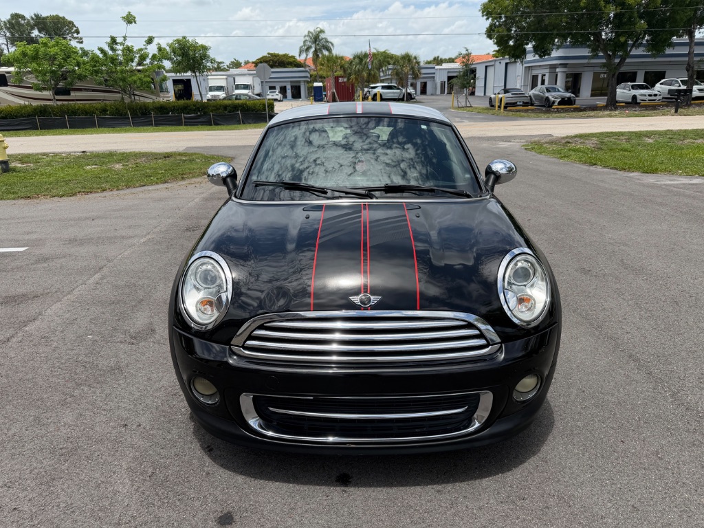 2012 MINI Cooper - $6,500