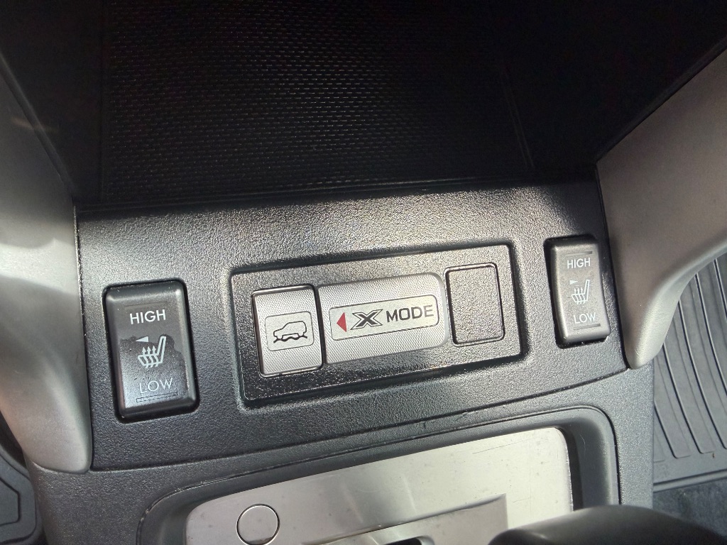 2016 Subaru Forester - $8,900