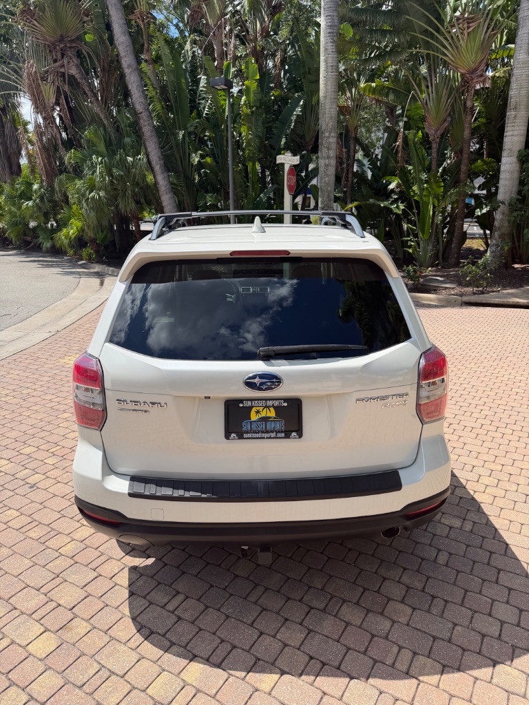2016 Subaru Forester - $8,900