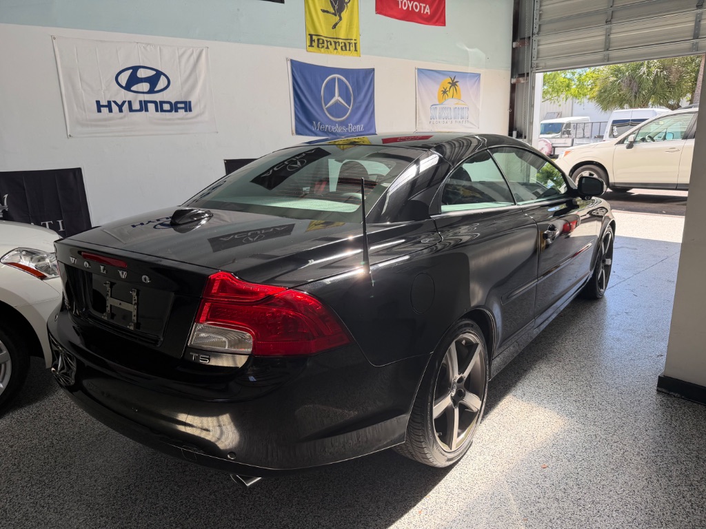 2011 Volvo C70 - $9,600