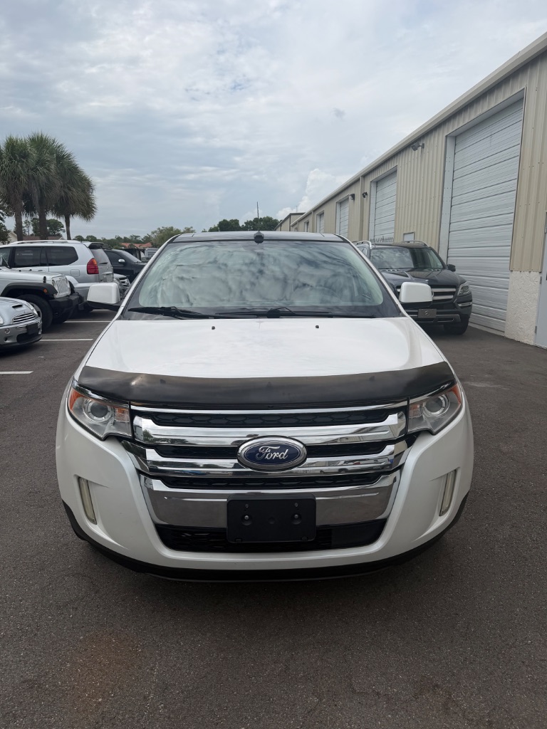 2011 Ford Edge - $7,300