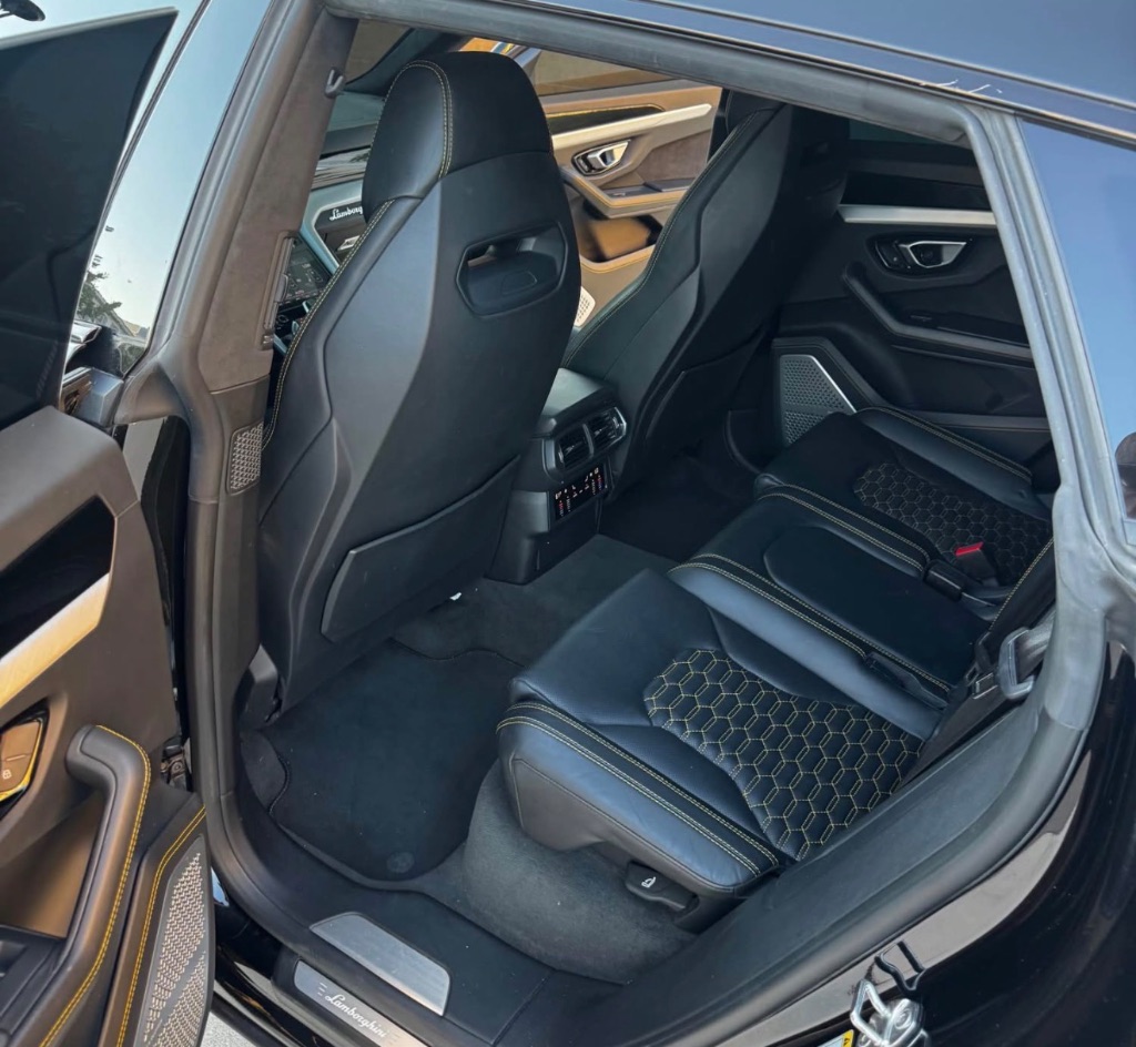 2019 Lamborghini Urus - $164,000