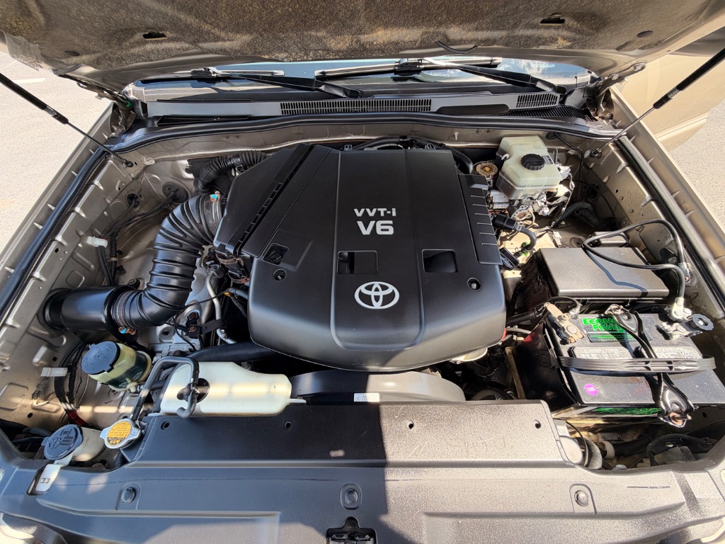 2004 Toyota 4Runner - $12,000